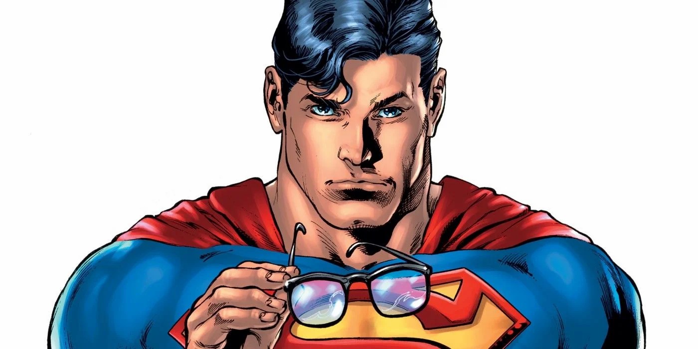 نام سوپرمن به‌طور رسمی در کمیک‌های DC به سوپرکلارک تغییر می‌یابد