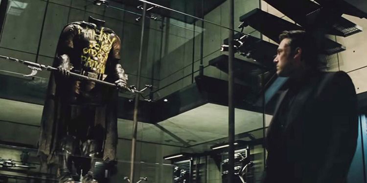 The Snyderverse Batcave Is A Fancy Apartment